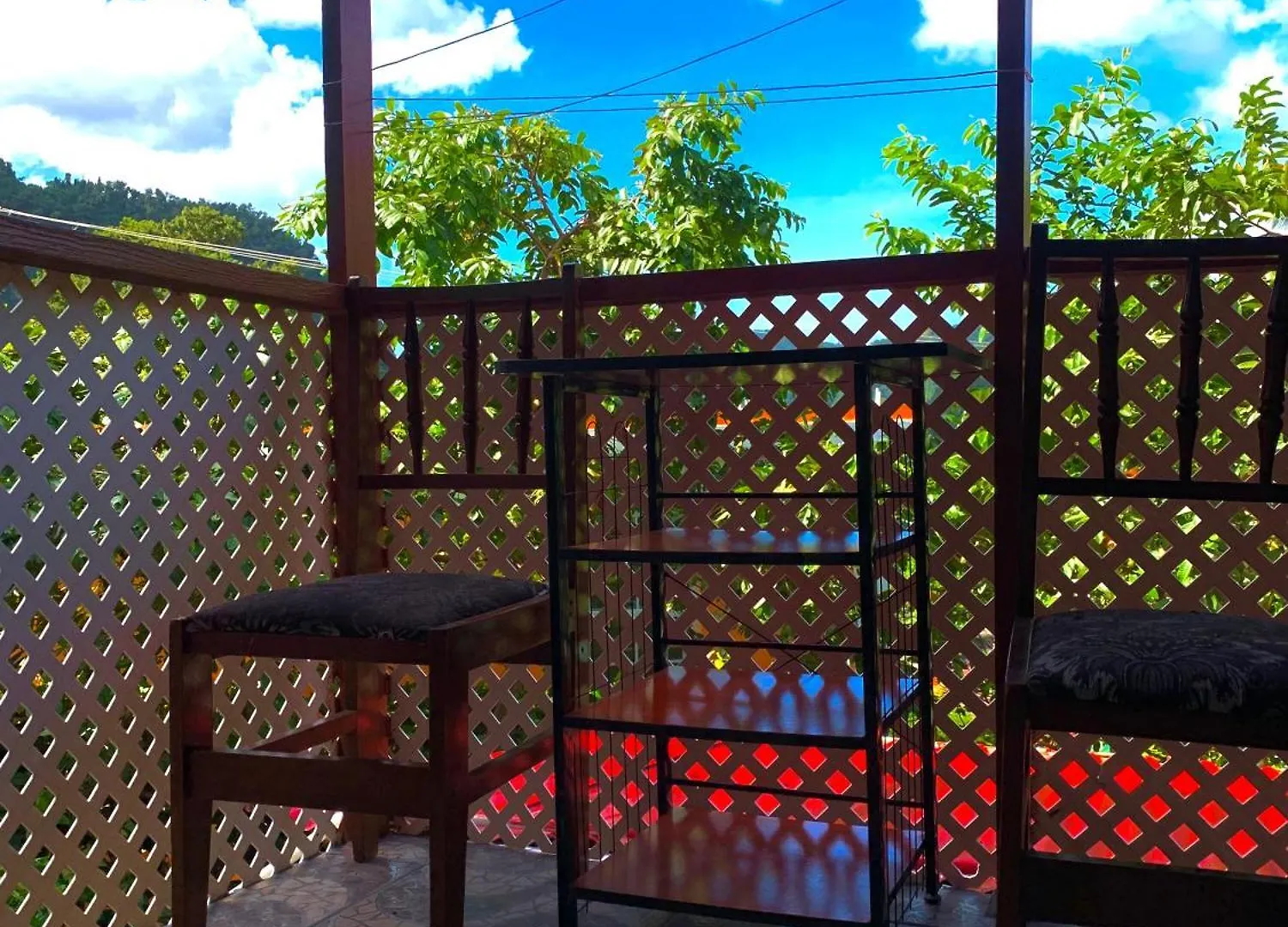 Le Petit Paradis Roseau 0*,